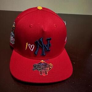 TWNTY-TWO RED I LOVE NEW YORK TEAM PRIDE SNAPBACK HAT